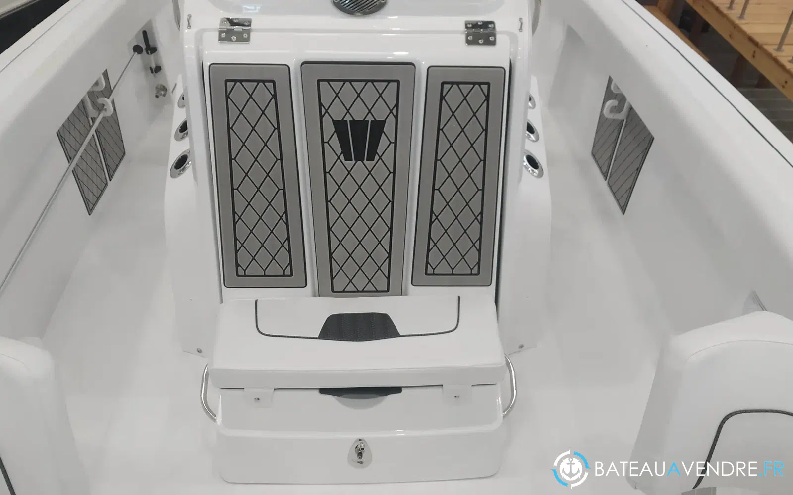 slider 12 Wellcraft Fisherman 222