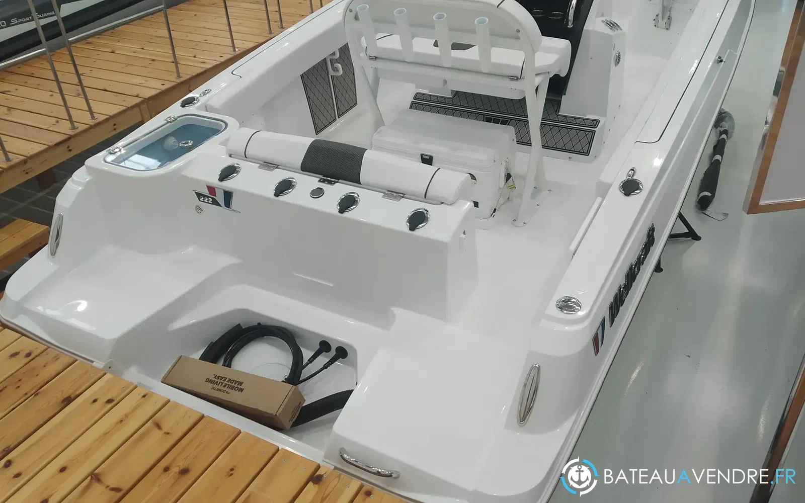 slider 1 Wellcraft Fisherman 222
