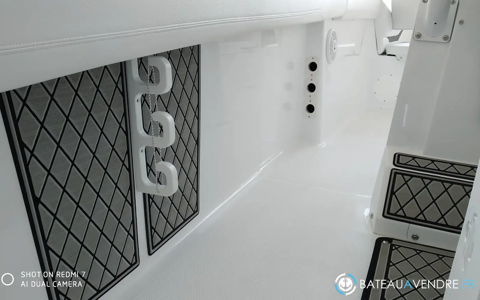 slider 24 Wellcraft Fisherman 242