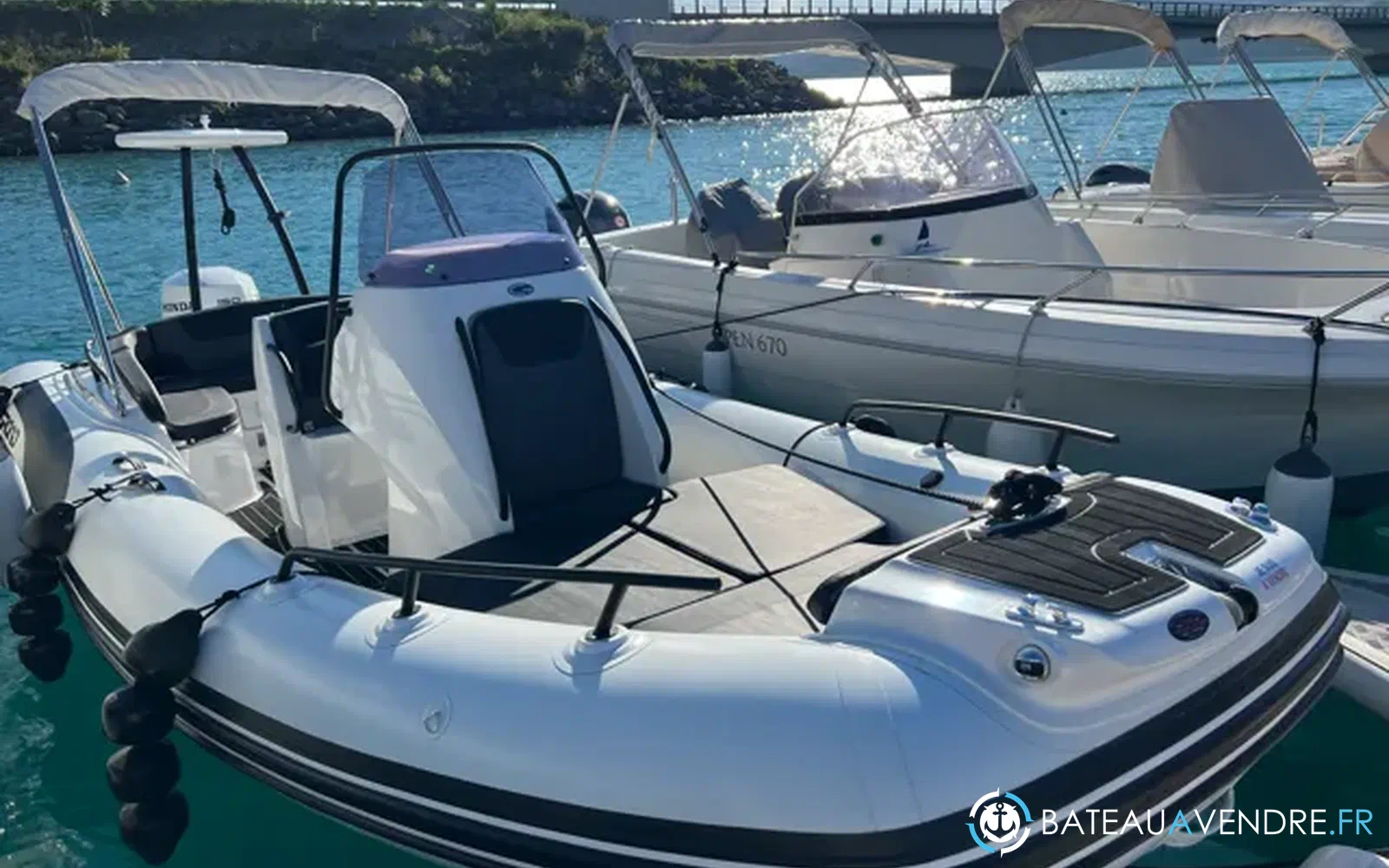 slider 2 Grand Golden Line G650