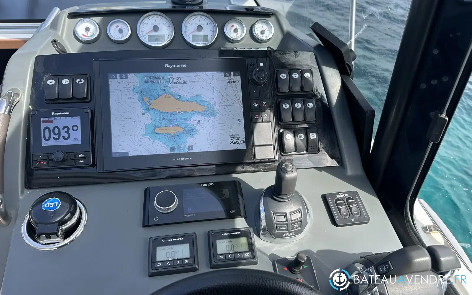 slider 22 Jeanneau Leader 33
