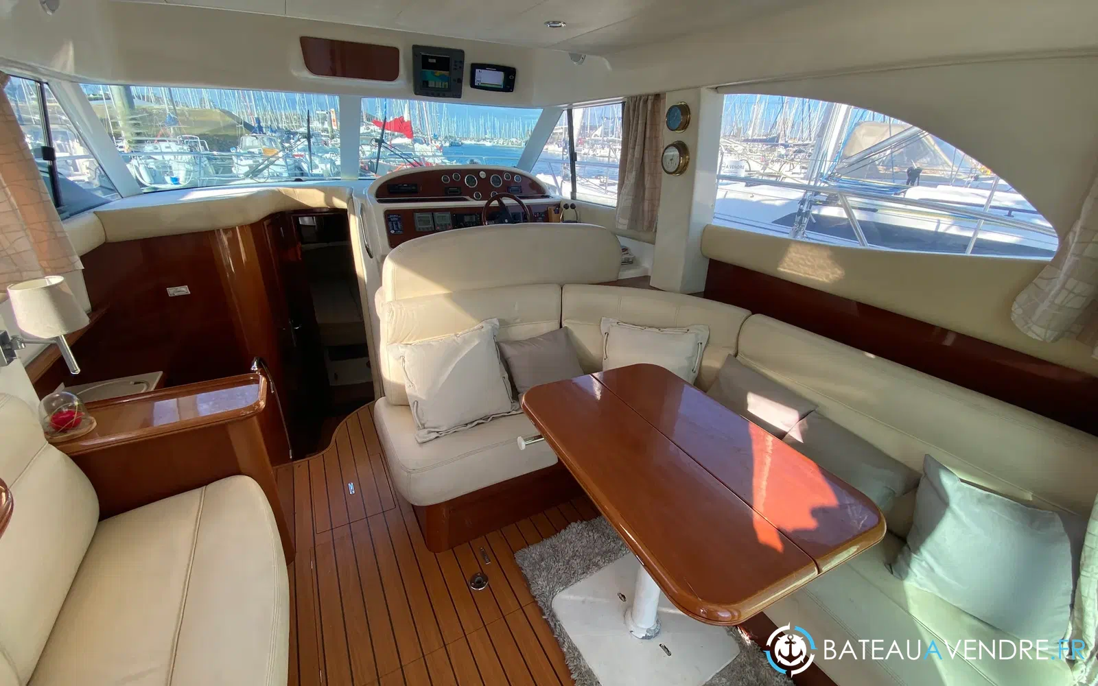 slider 13 Jeanneau Prestige 36 Fly