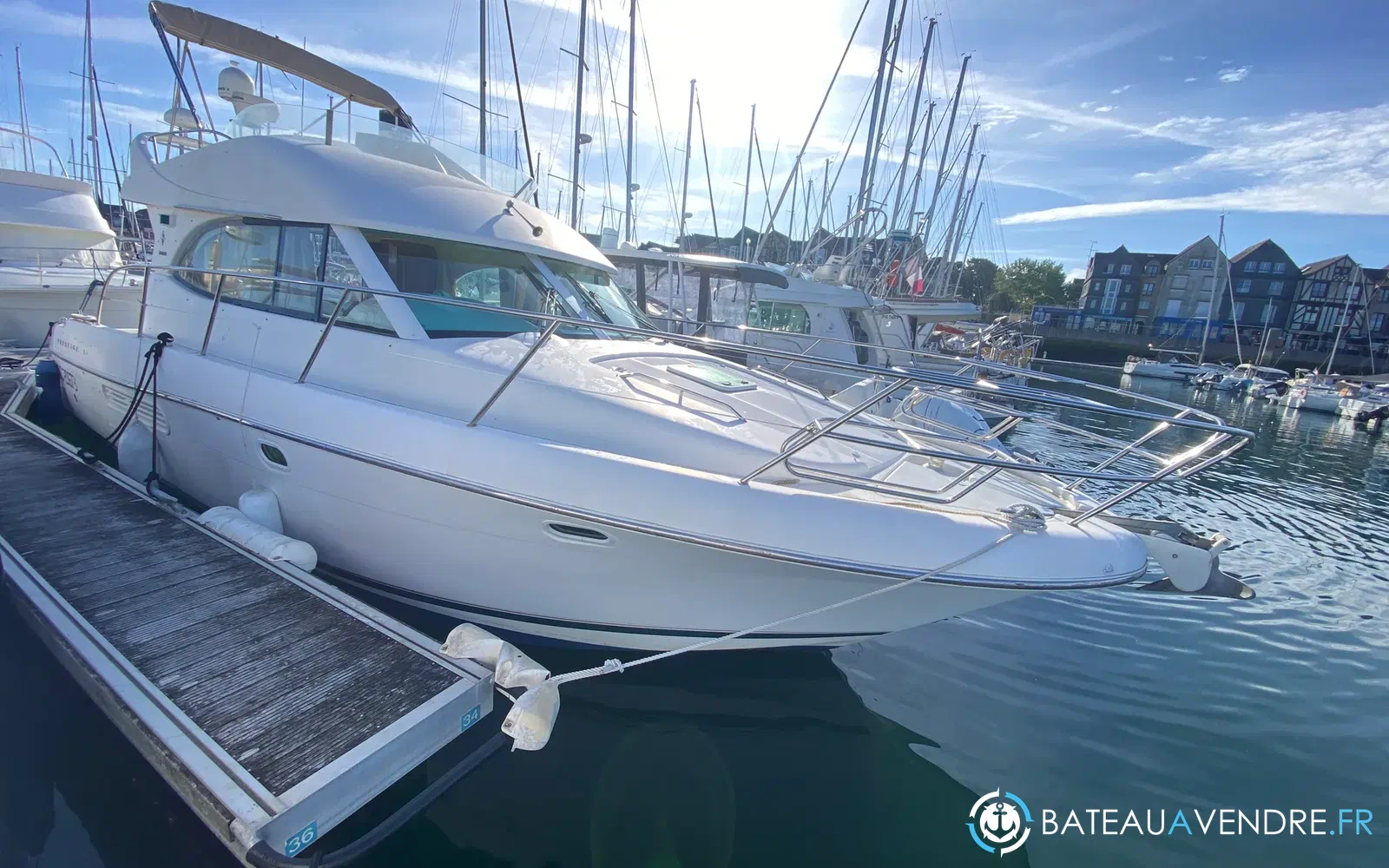 slider 0 Jeanneau Prestige 36 Fly