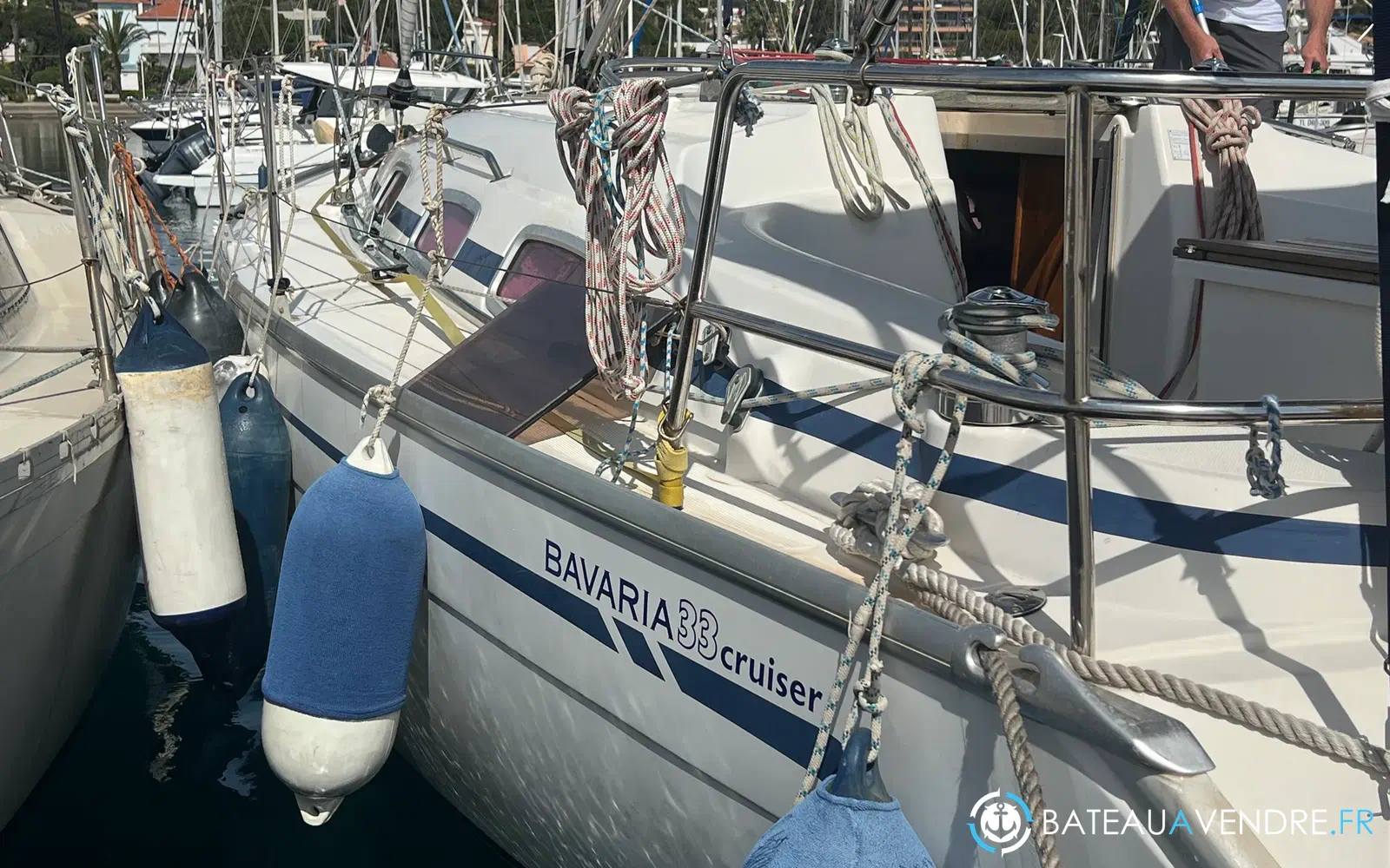 slider 11 Bavaria 33 cruiser