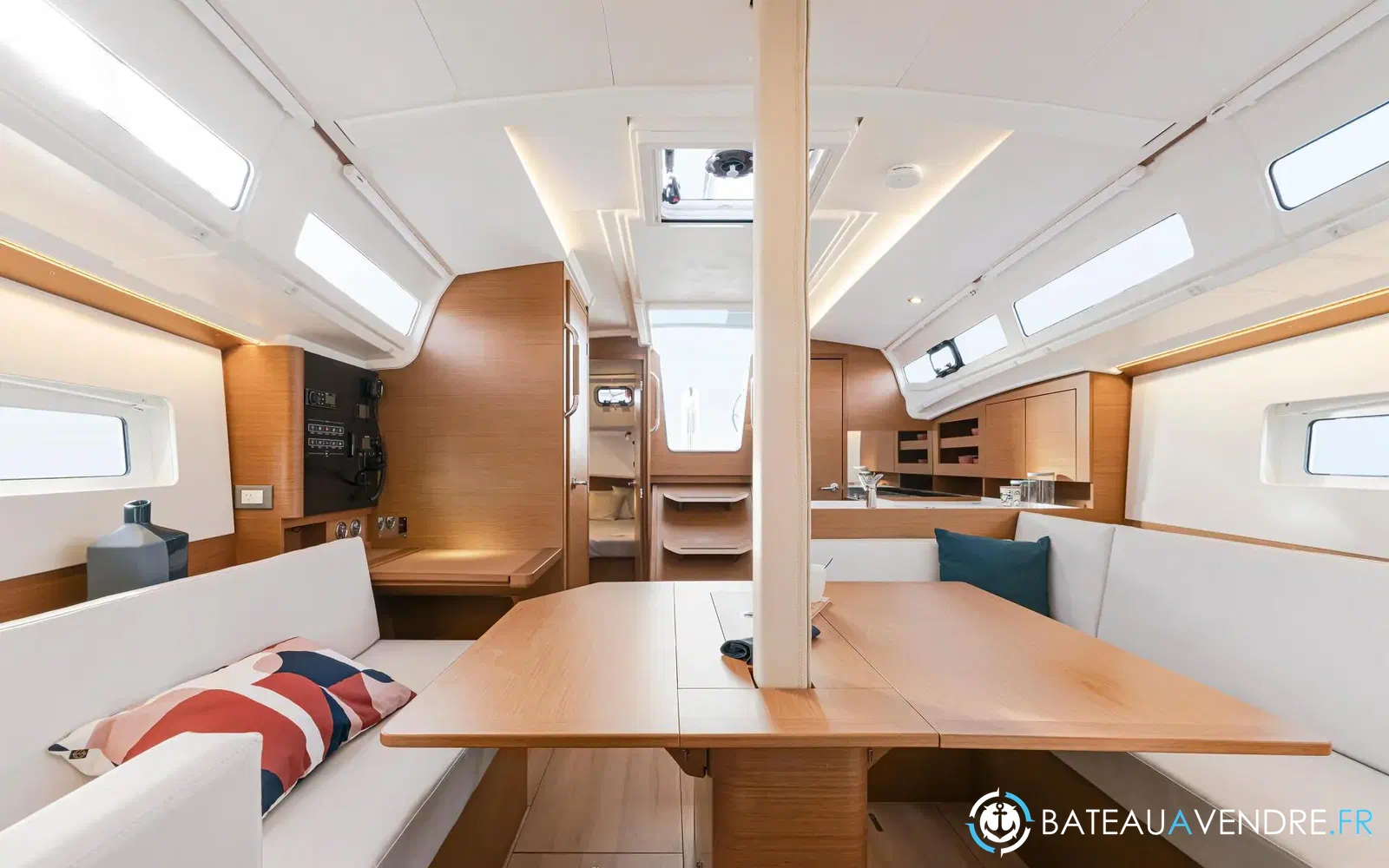 slider 6 Jeanneau Sun Odyssey 380