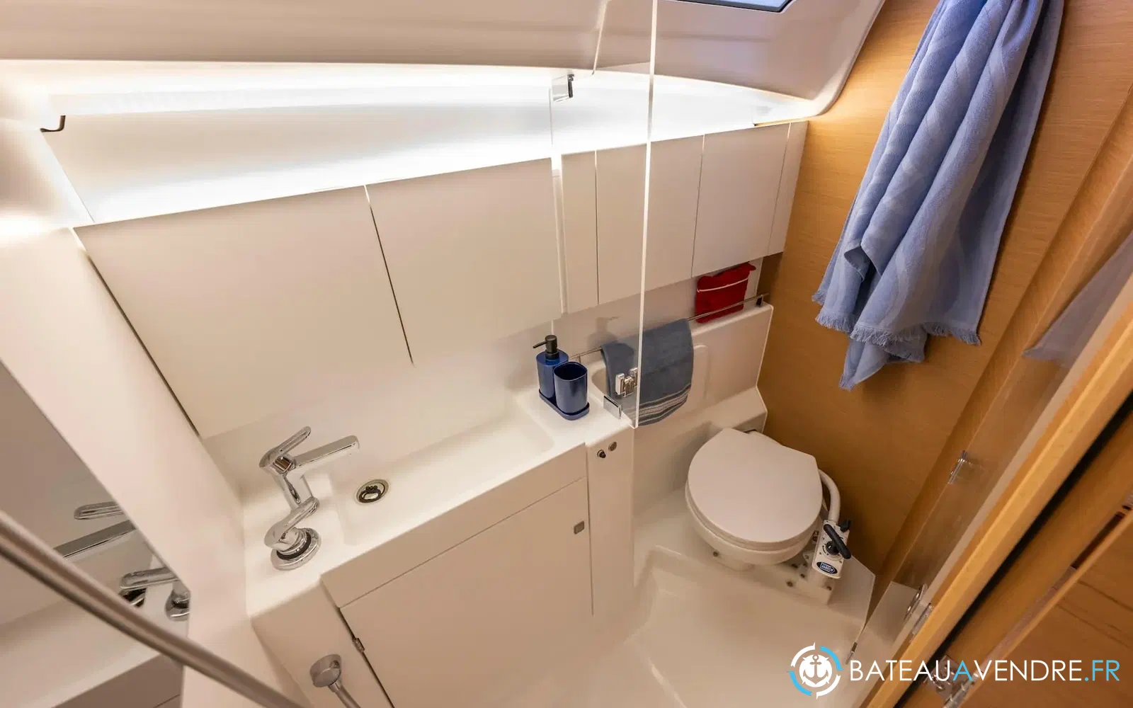 slider 11 Jeanneau Sun Odyssey 415
