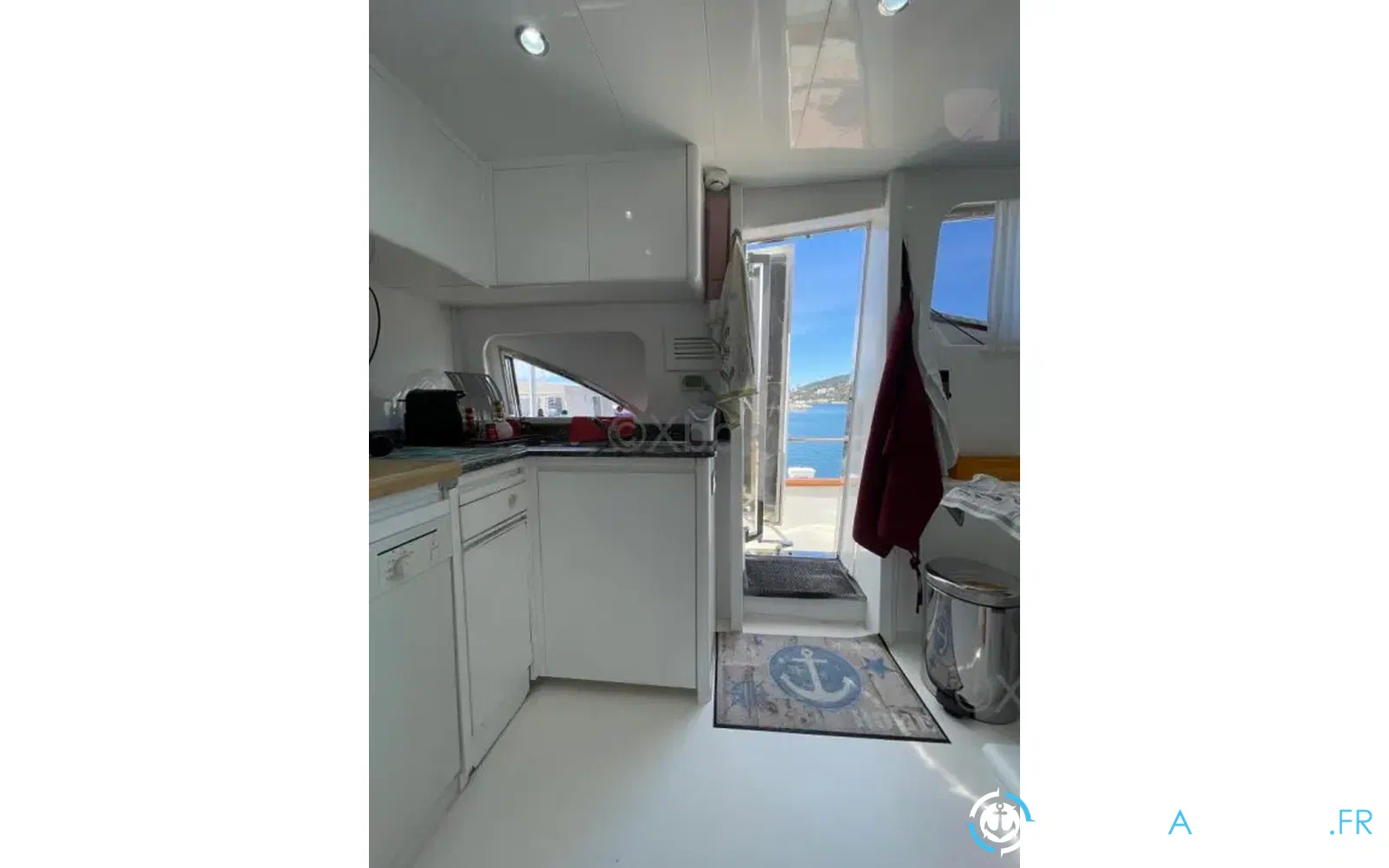 slider 9 Falcon 86