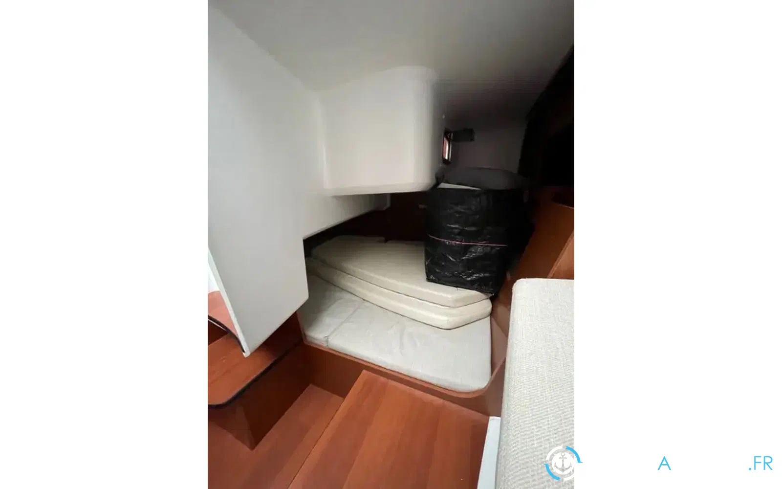slider 18 Beneteau Antares 8.80