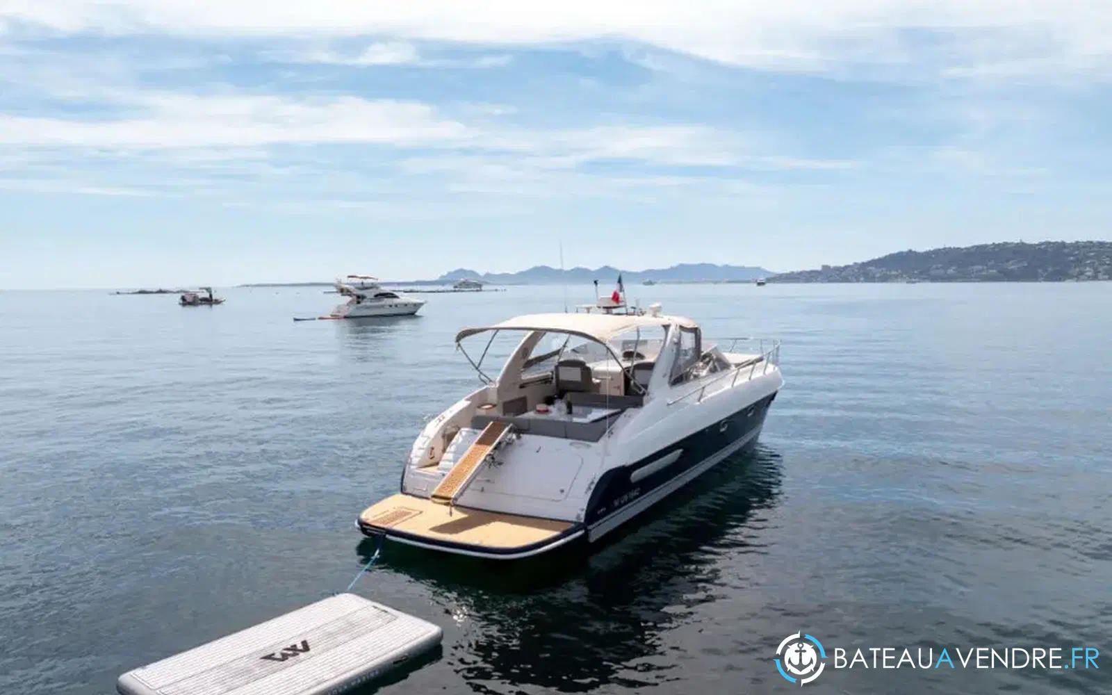 slider 1 Airon Marine 425