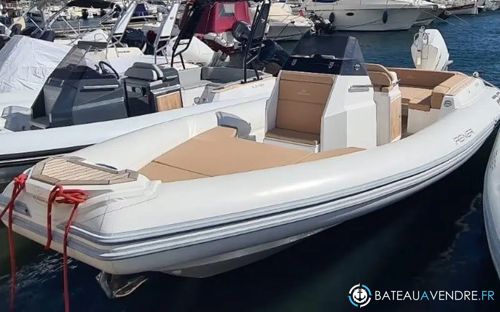 slider 2 Renier R8 Tourer