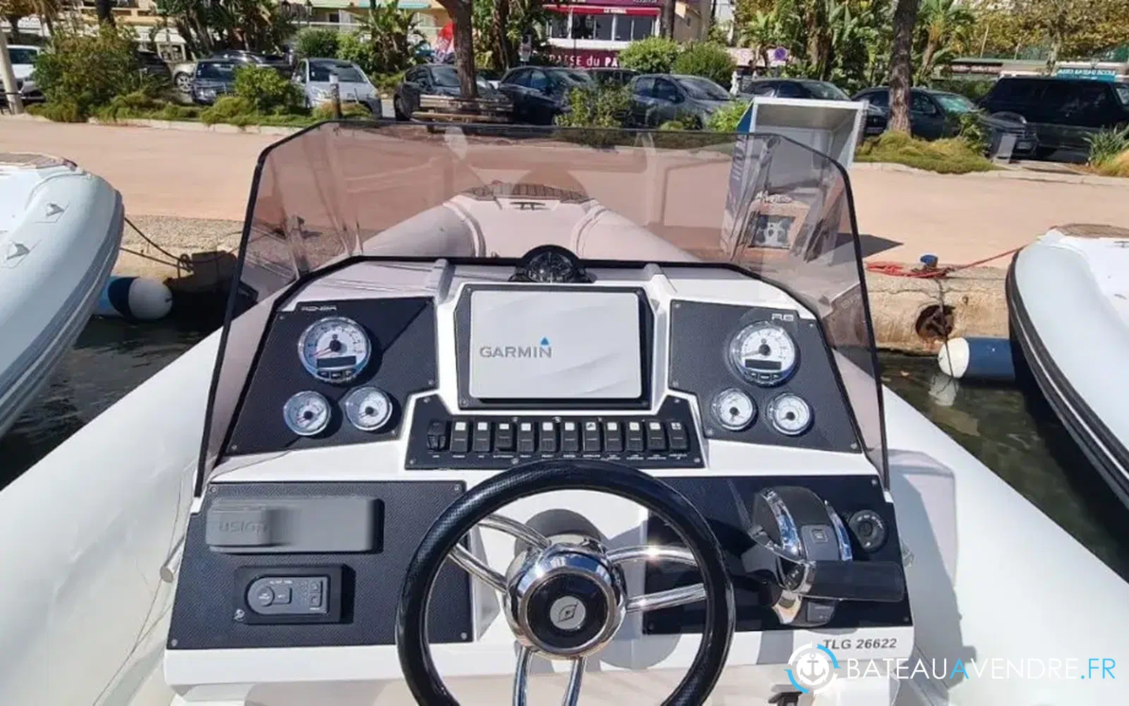 slider 8 Renier R8 Tourer