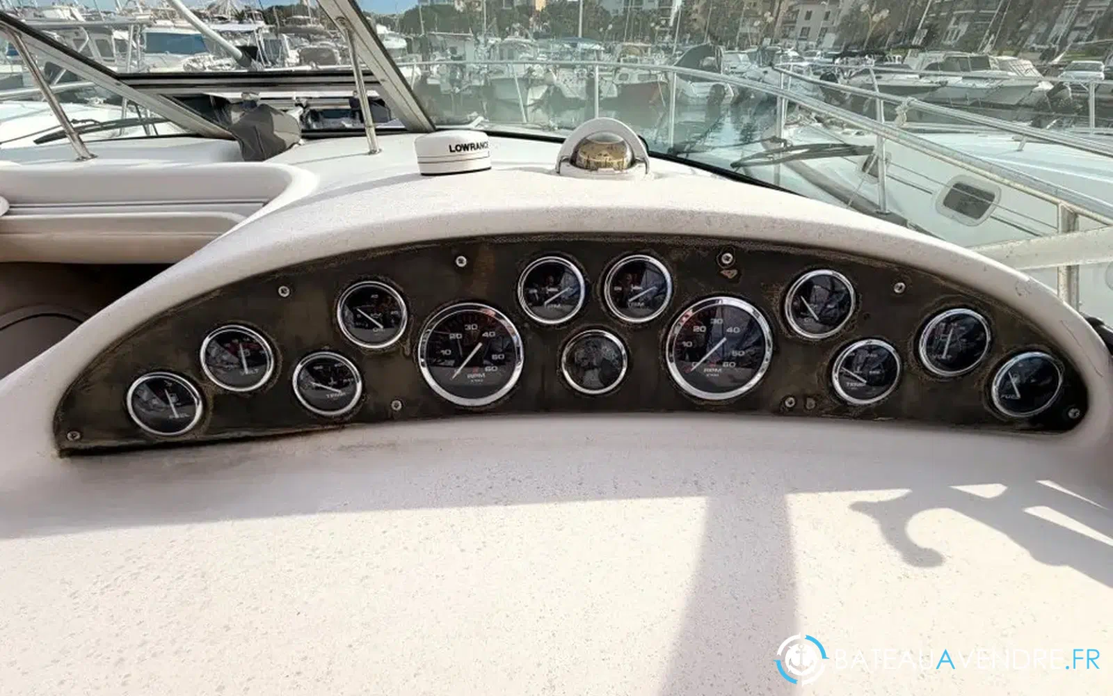 slider 10 Sea Ray Amberjack 290