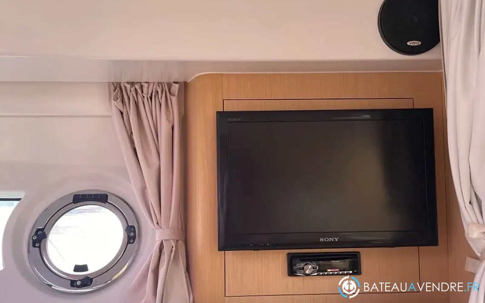 slider 16 Beneteau Gran Turismo 34