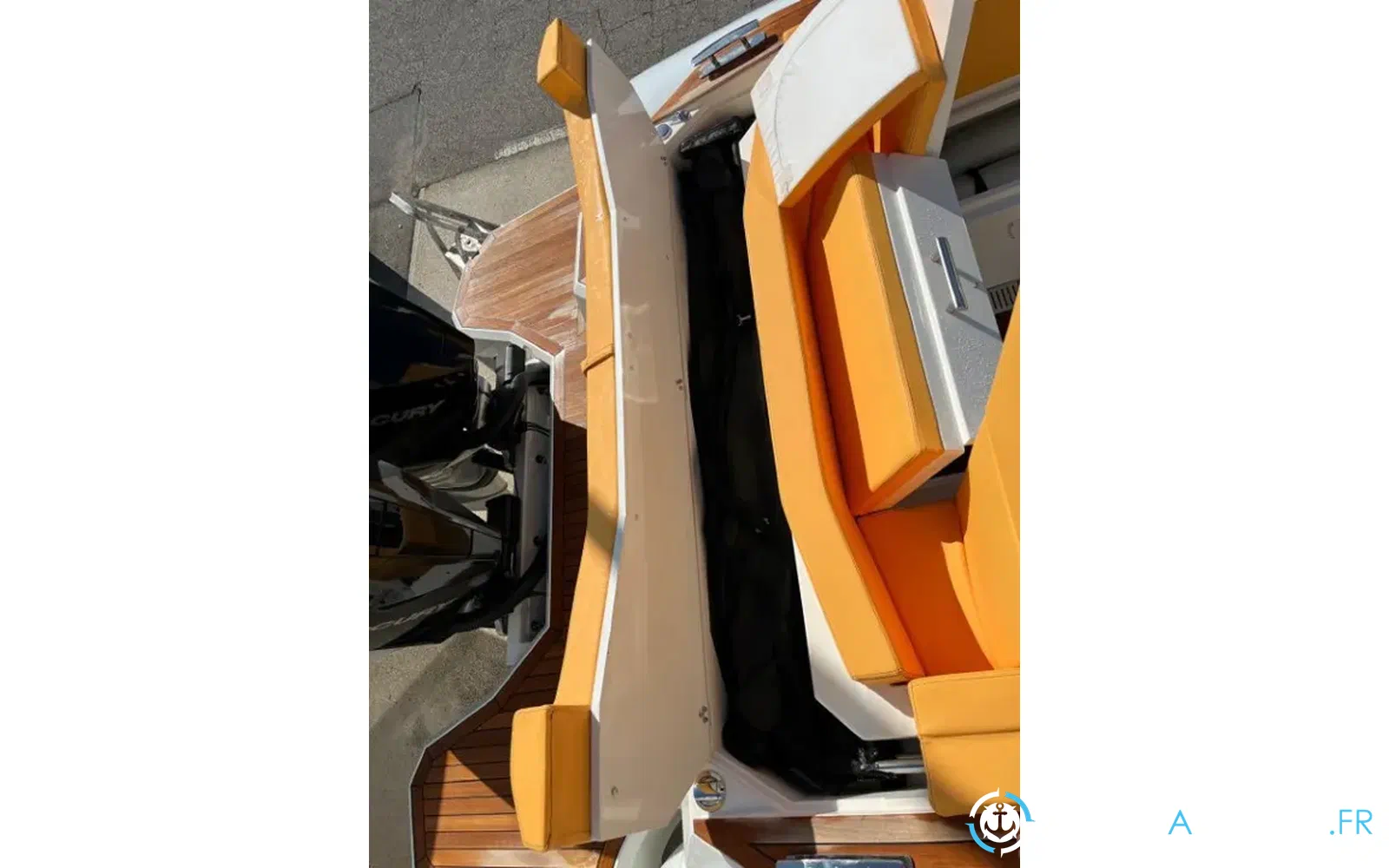 slider 33 Renier R10