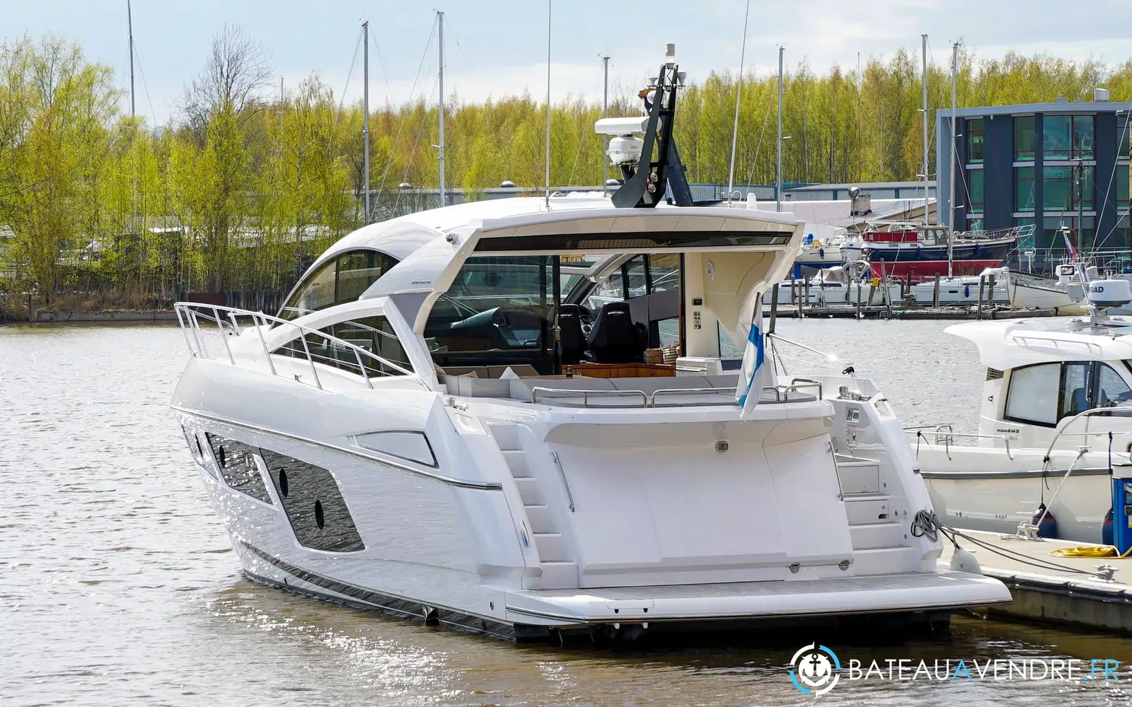 slider 1 Sunseeker Predator 57