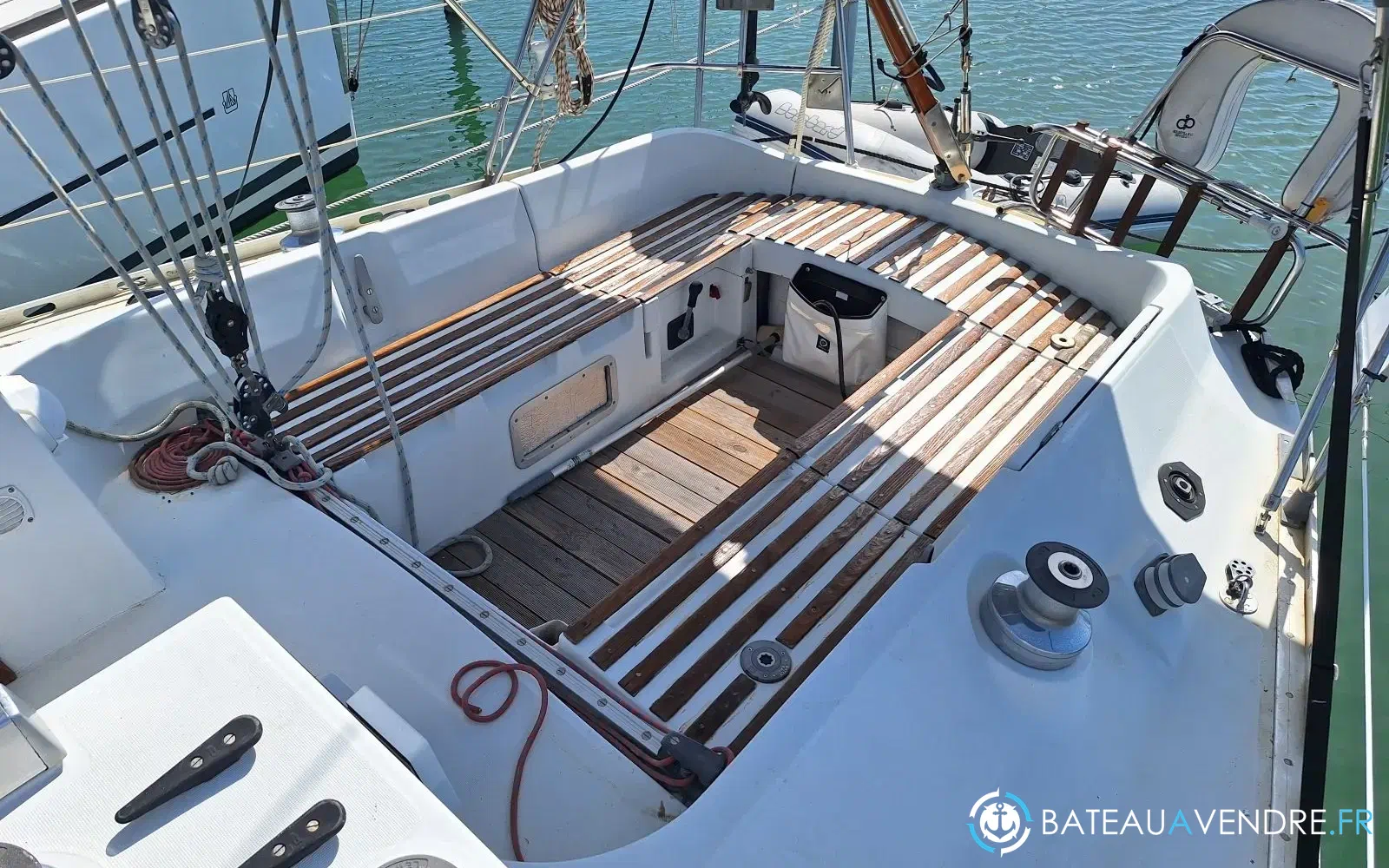 slider 1 Beneteau First 345