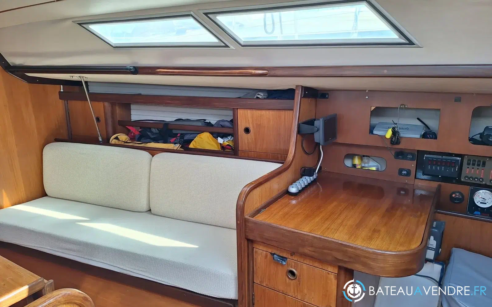slider 4 Beneteau First 345