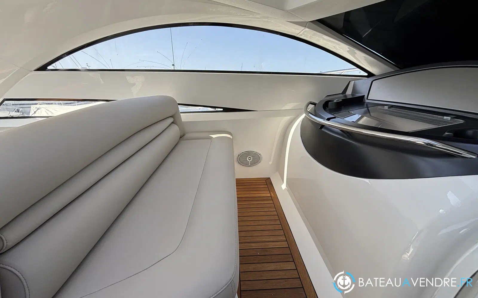 slider 15 Sunseeker Portofino 53