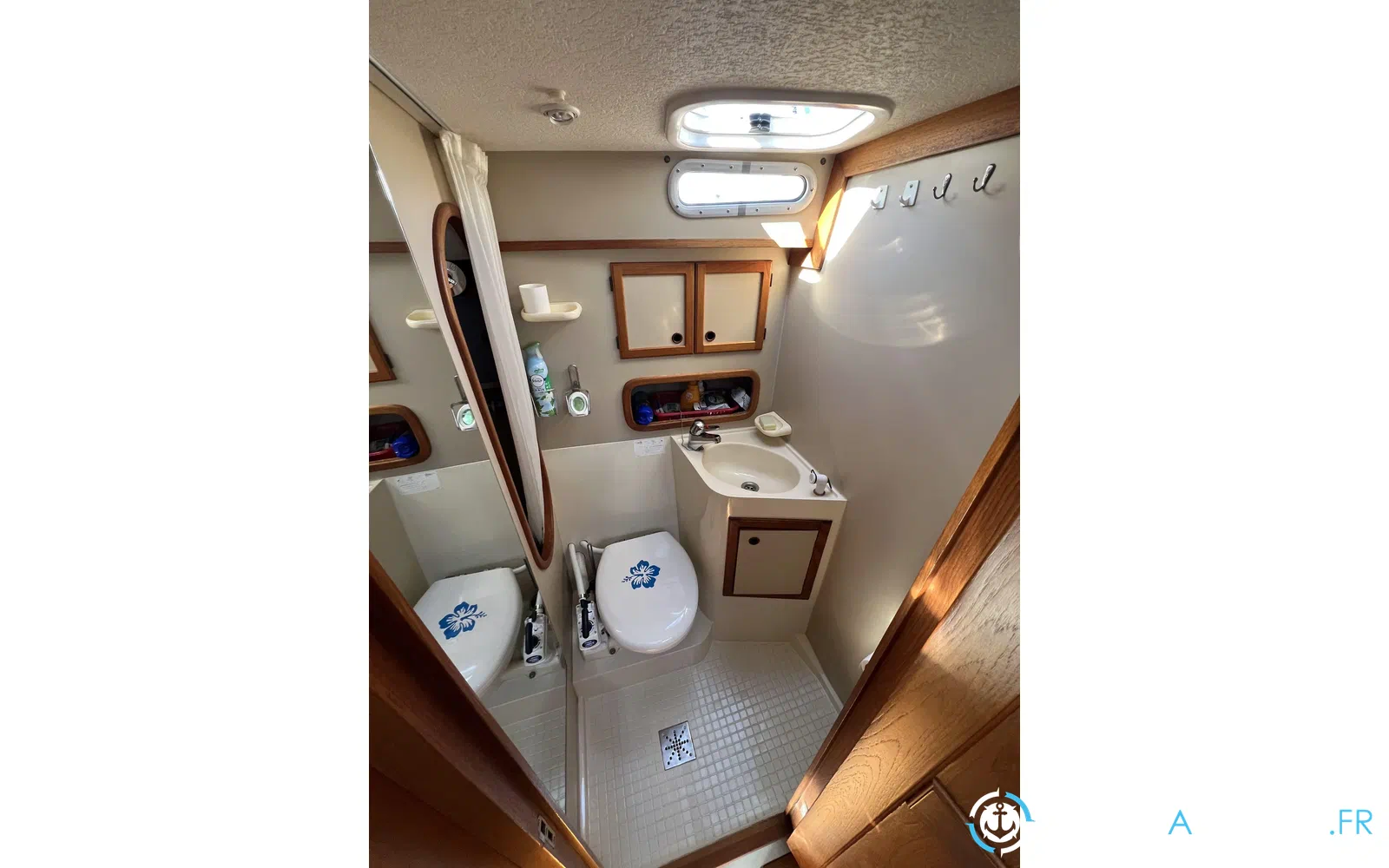 slider 17 Siltala Yachts Nauticat 32
