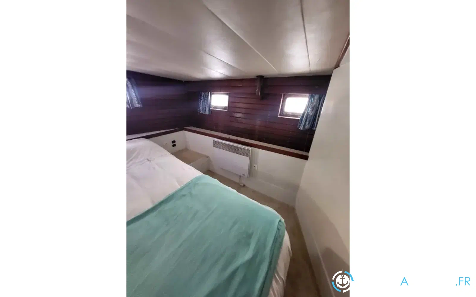 slider 26 Grand Banks 50