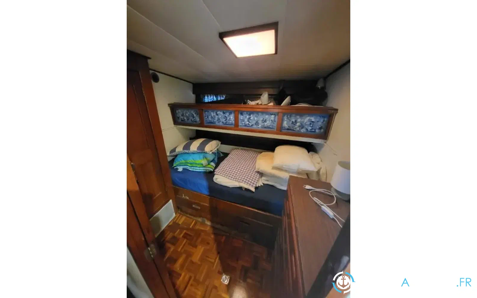 slider 29 Grand Banks 50