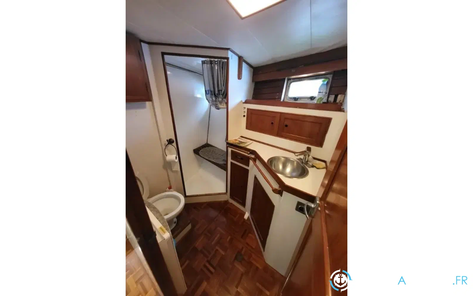 slider 32 Grand Banks 50