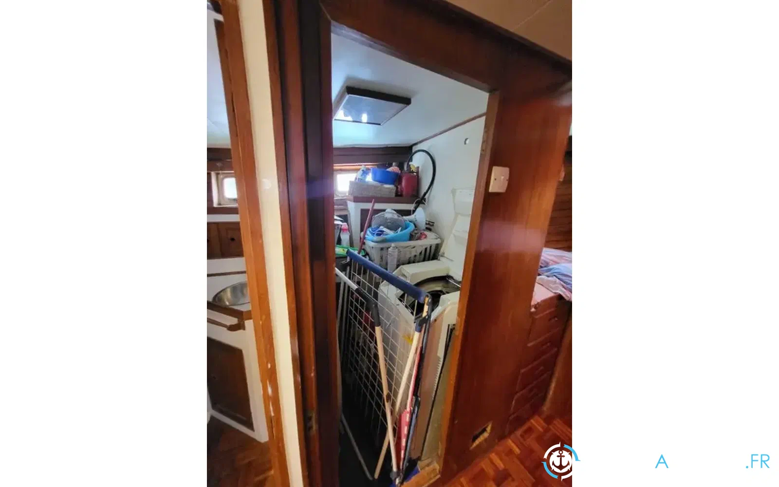 slider 35 Grand Banks 50