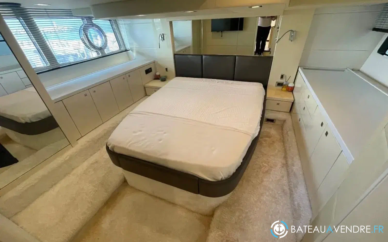 slider 17 Sunseeker Portofino 48