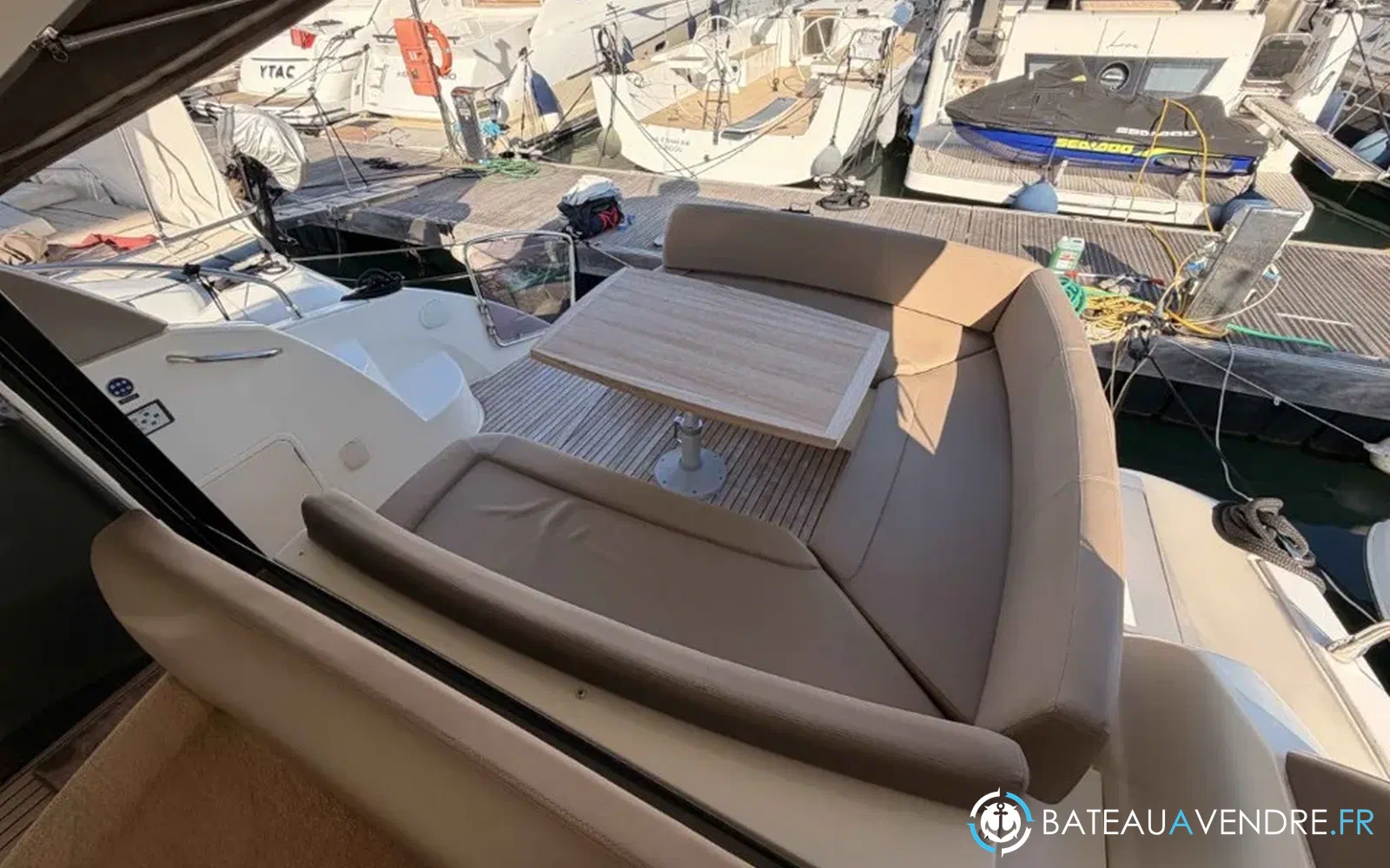 slider 11 Prestige Yachts 440 S