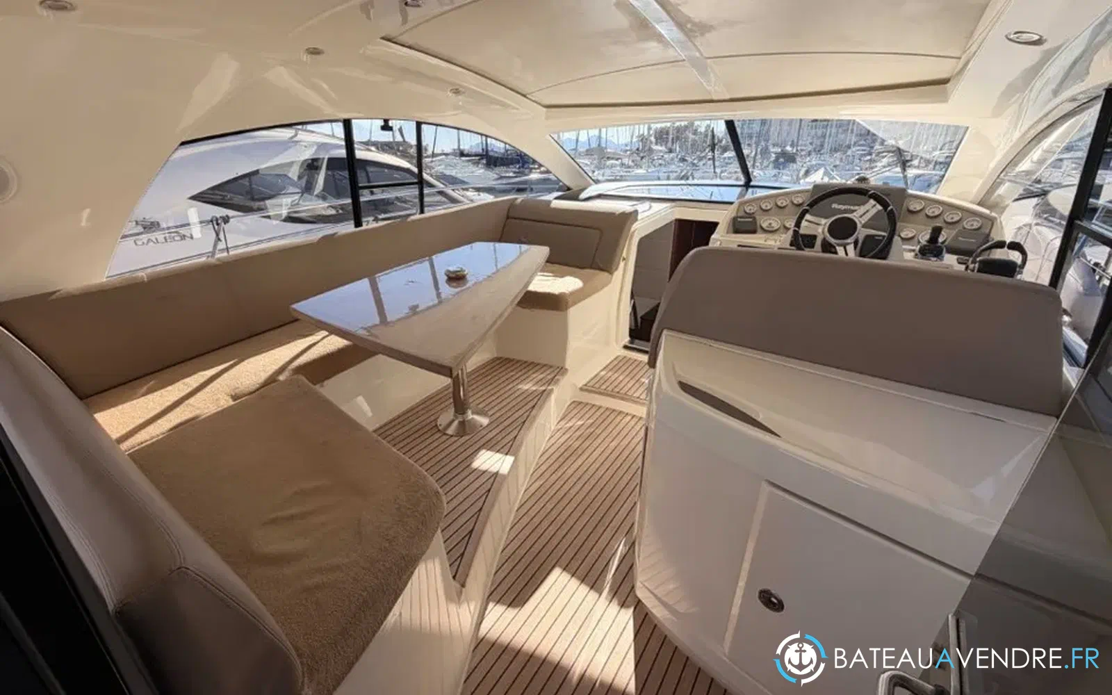 slider 13 Prestige Yachts 440 S