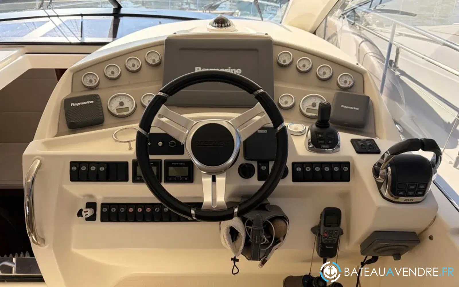 slider 16 Prestige Yachts 440 S