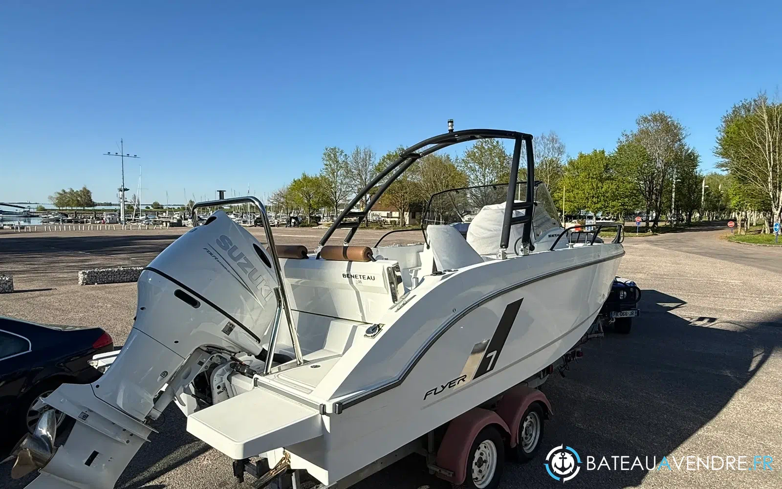 slider 2 Beneteau Flyer 7 SUNdeck