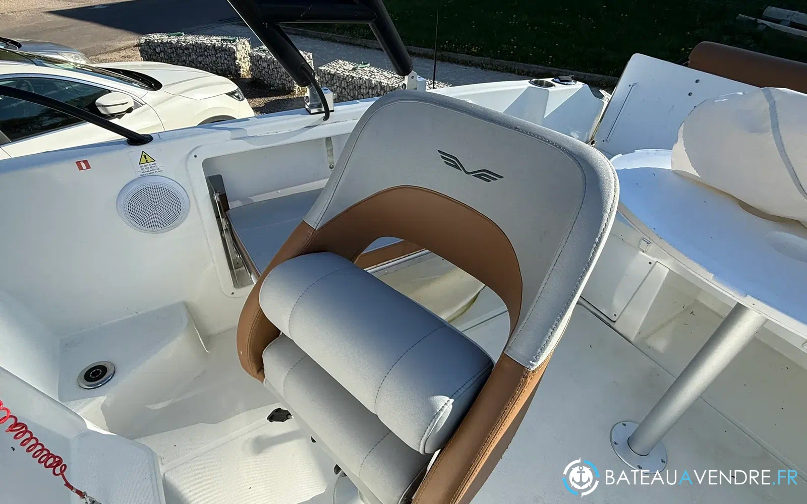 slider 4 Beneteau Flyer 7 SUNdeck