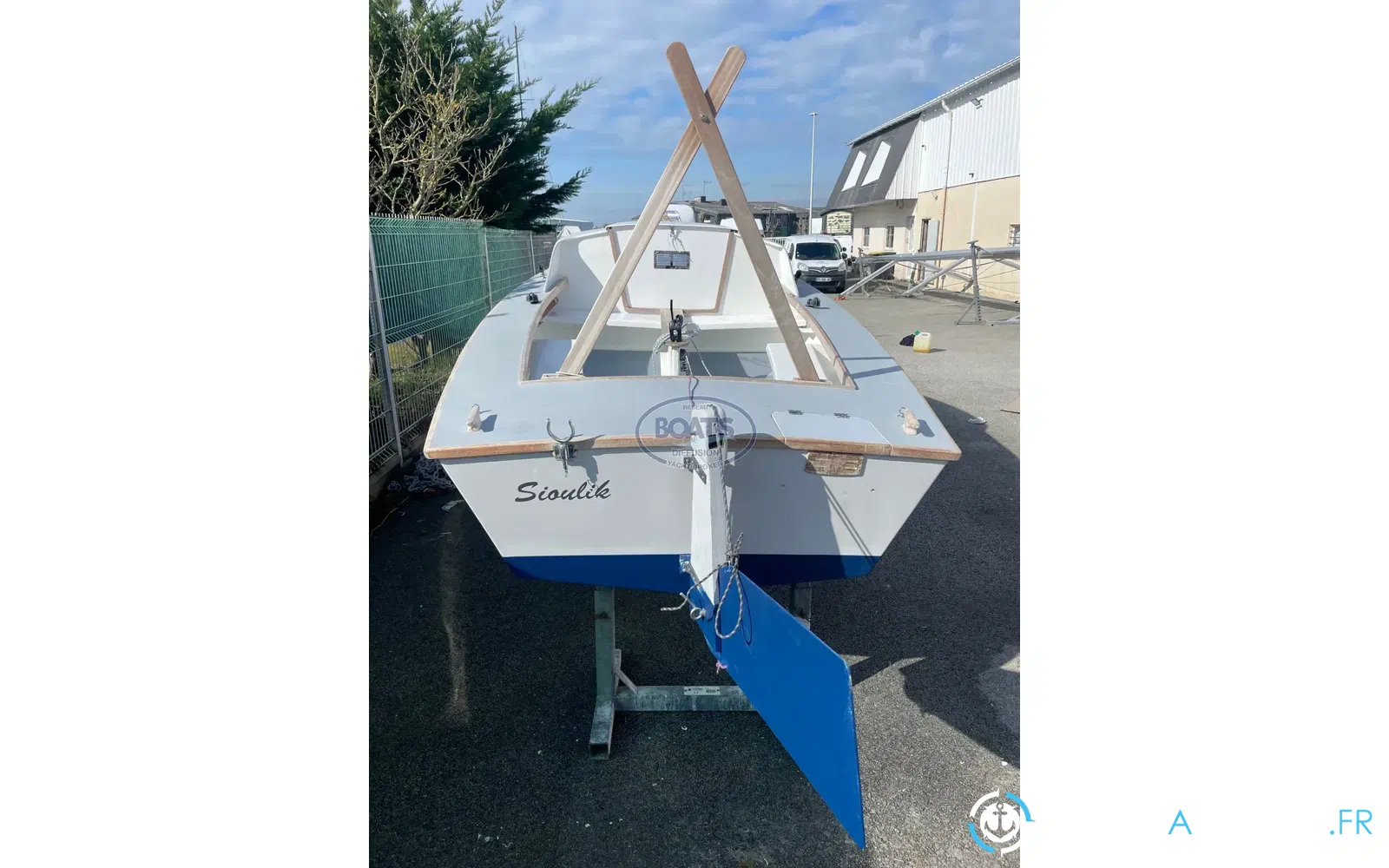slider 3 Marine Compositi Gazelle