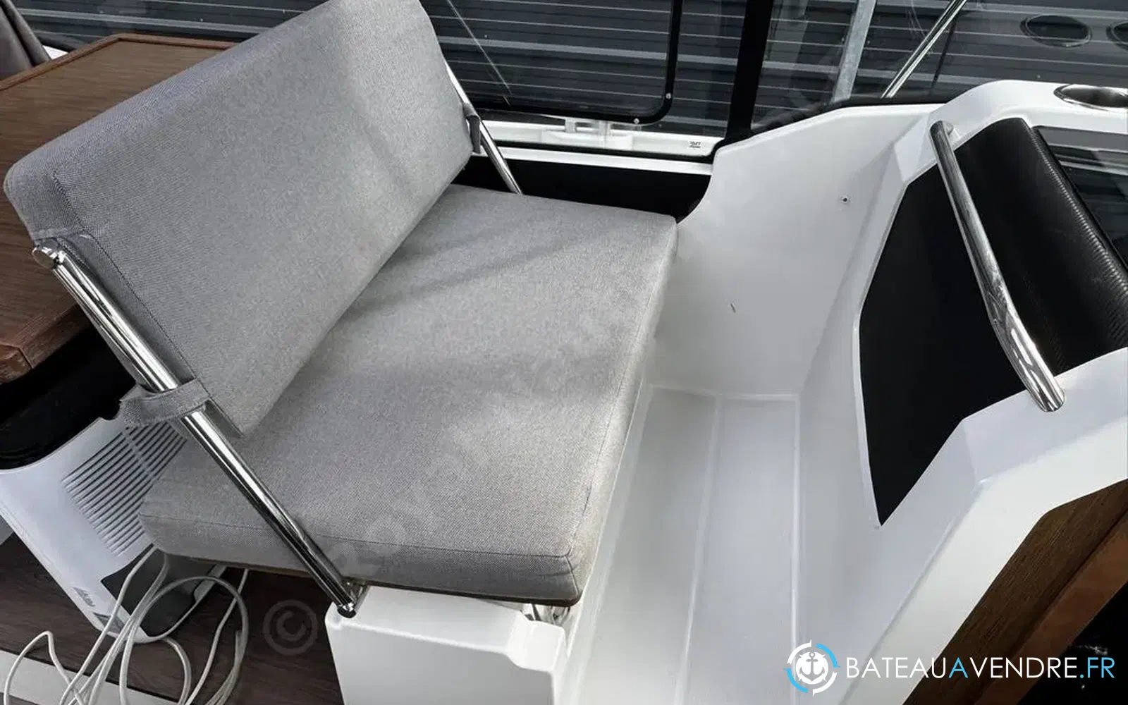 slider 12 Jeanneau Merry Fisher 895
