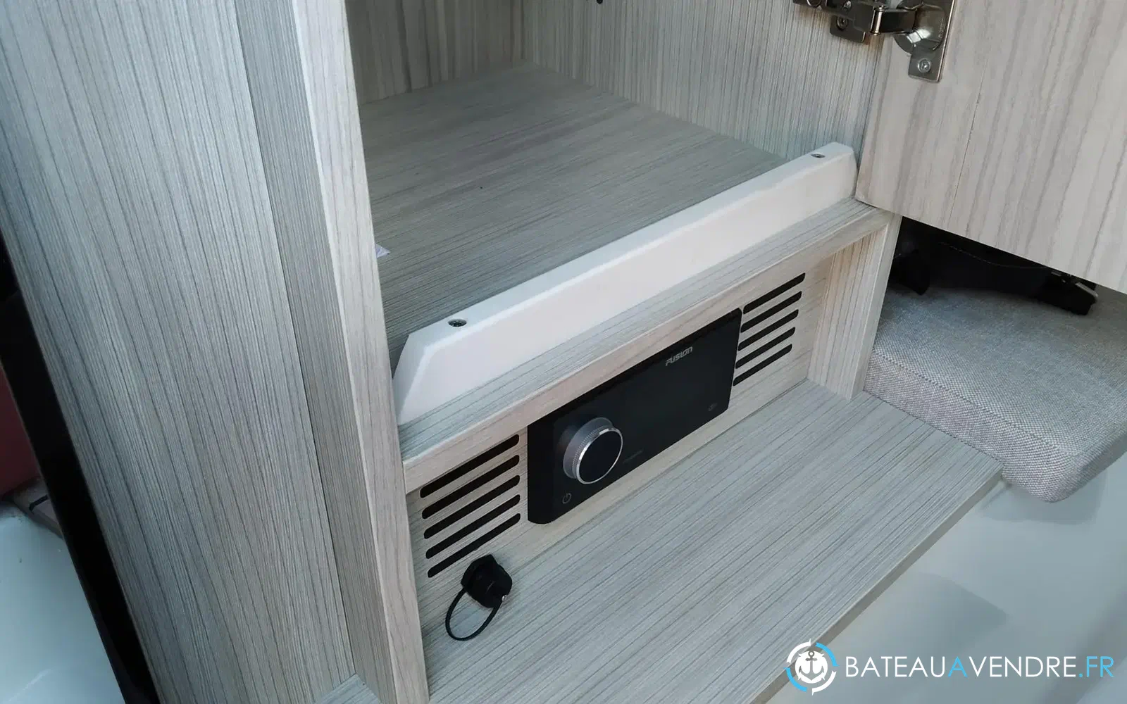 slider 29 Cranchi E 26 Classic