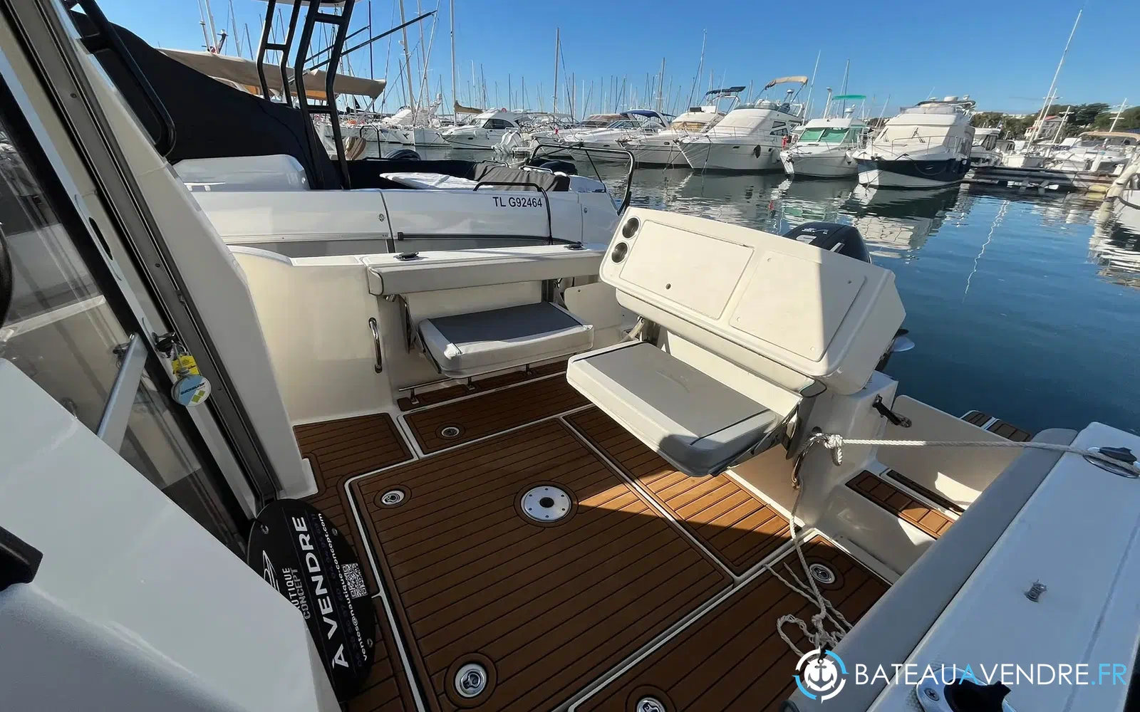 slider 29 Quicksilver Activ 705 Pilothouse