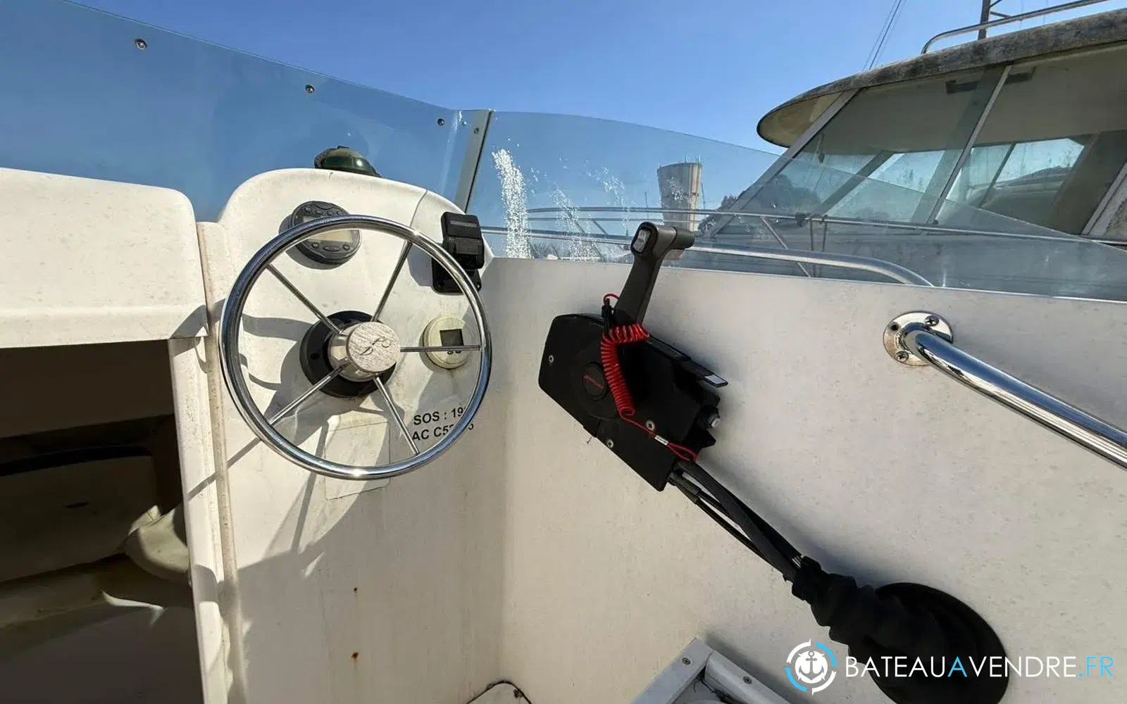 slider 4 Jeanneau Merry Fisher 530