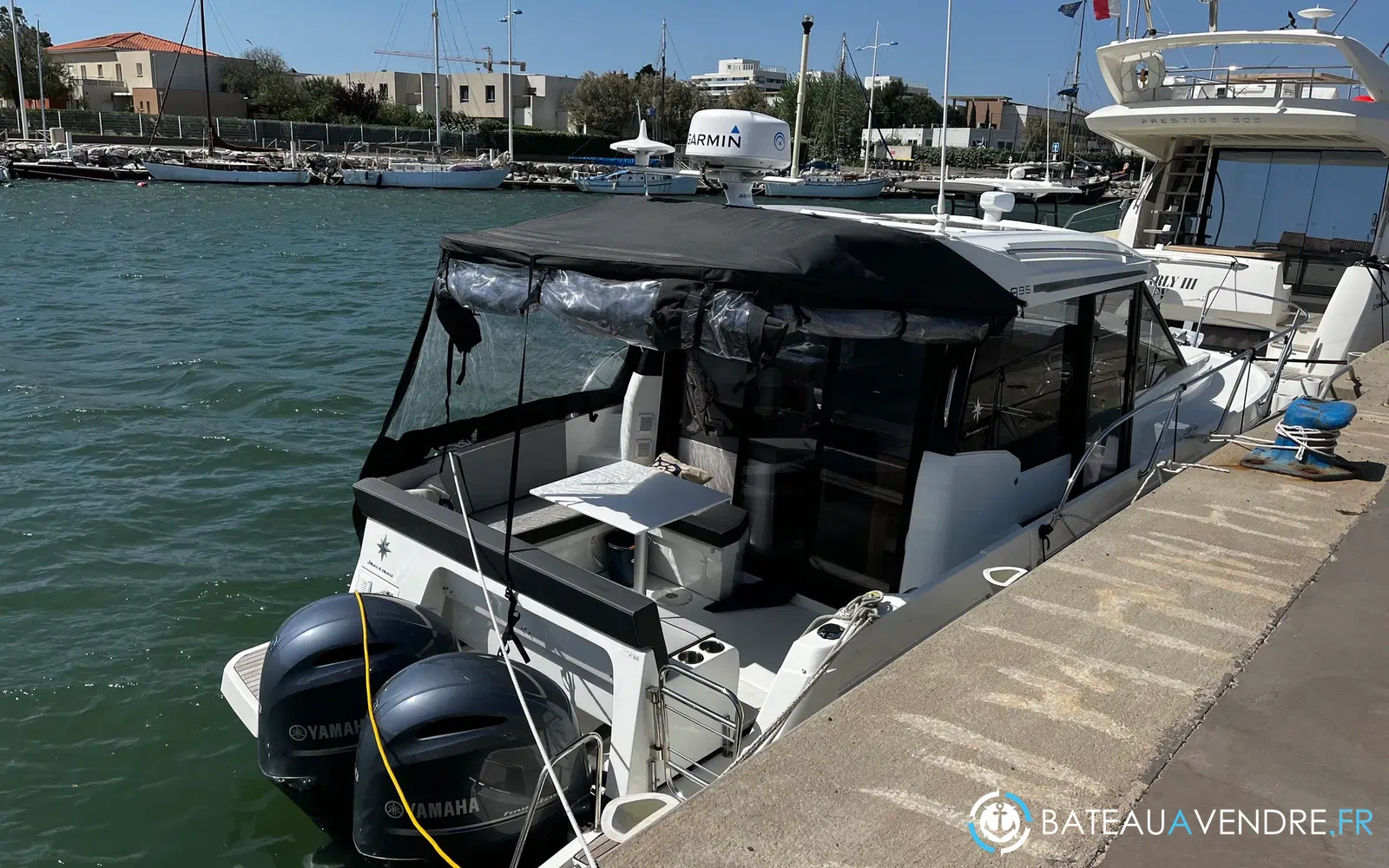 slider 11 Jeanneau Merry Fisher 895 Legend