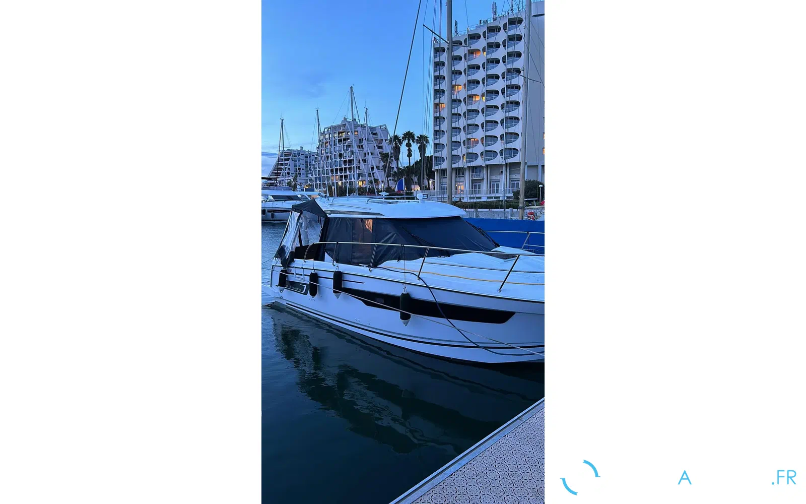 slider 4 Jeanneau Merry Fisher 895 Legend