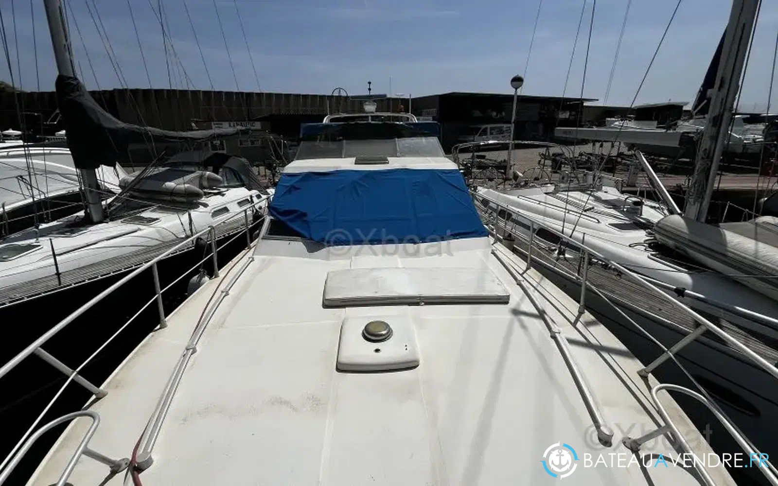 slider 0 Guy Couach 1201