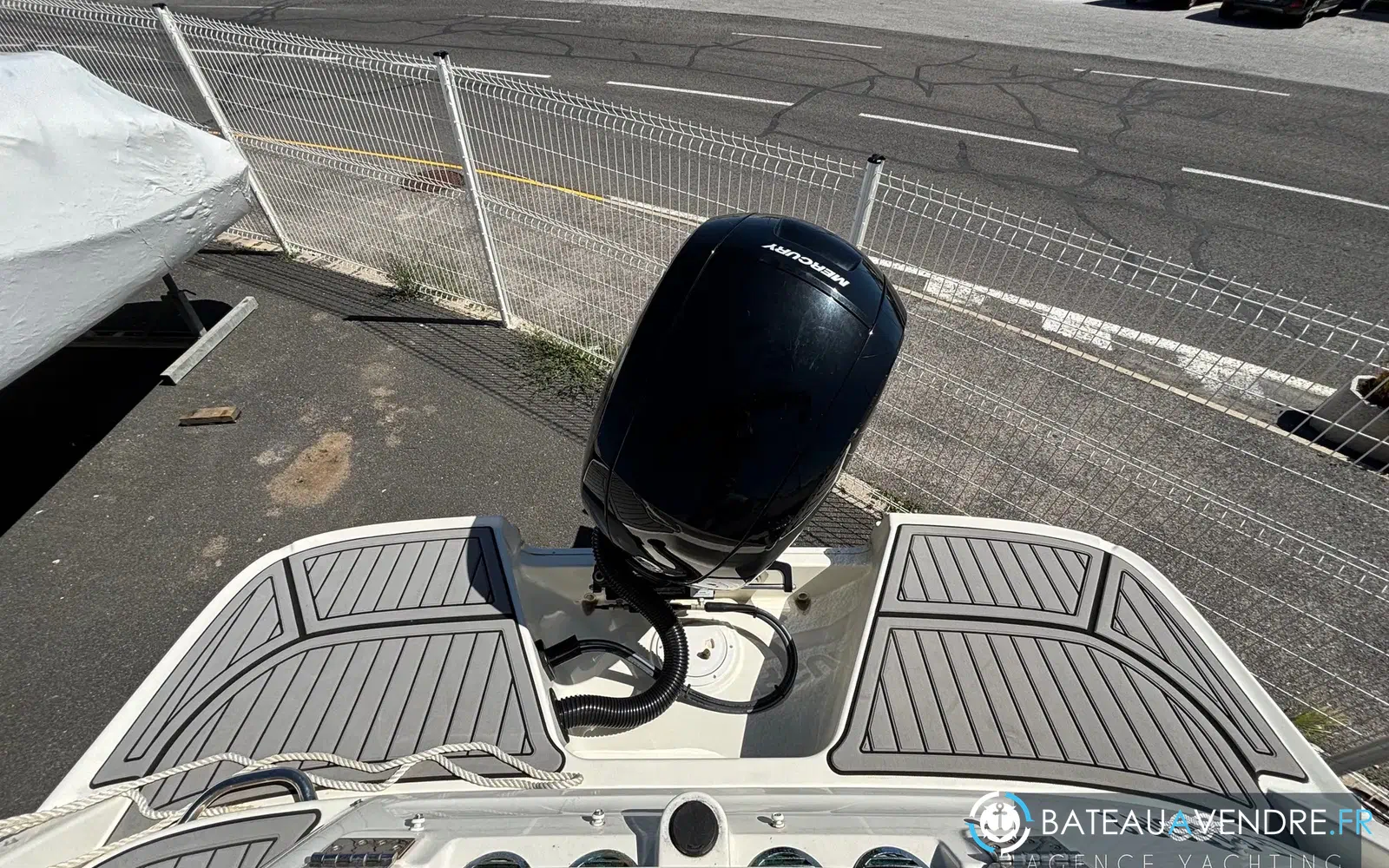 slider 10 Bayliner VR5 Cuddy OB