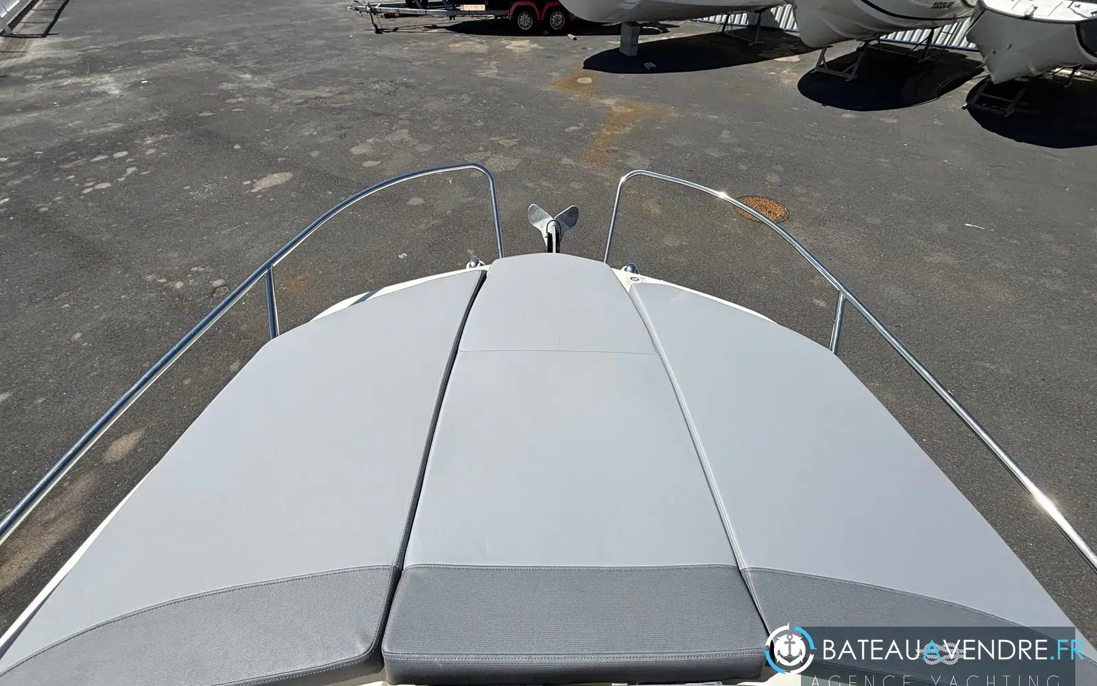 slider 11 Bayliner VR5 Cuddy OB