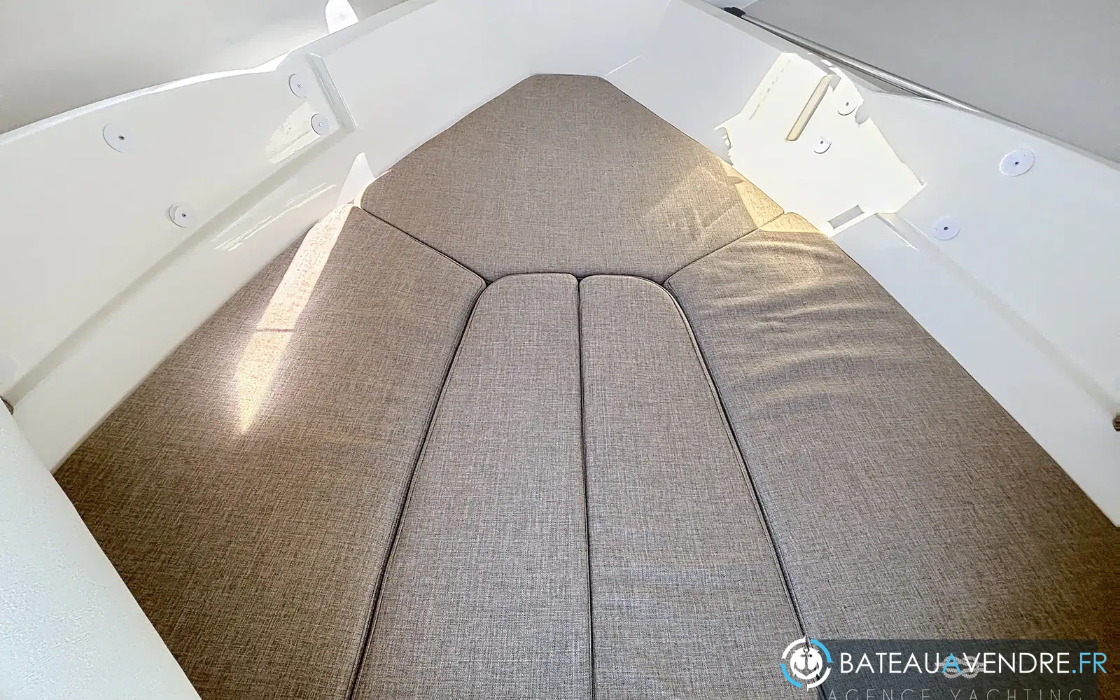 slider 18 Bayliner VR5 Cuddy OB