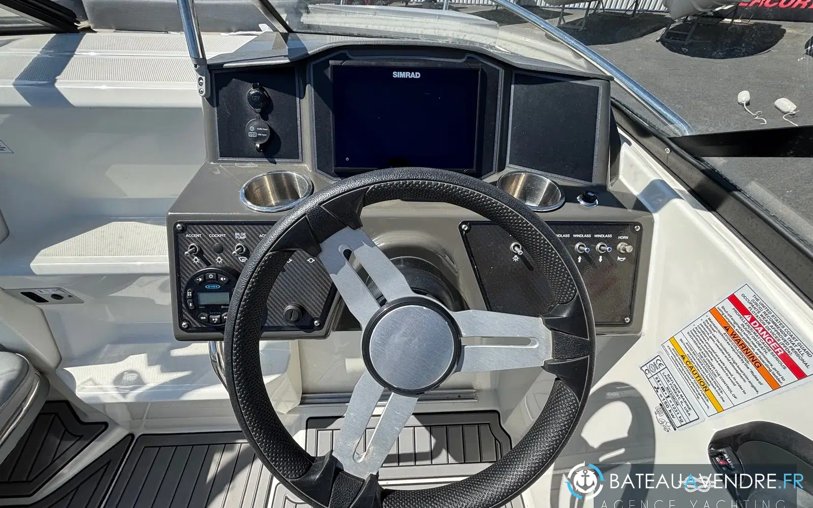 slider 8 Bayliner VR5 Cuddy OB