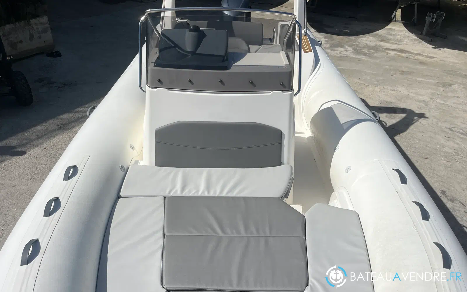 slider 21 Capelli Tempest 800