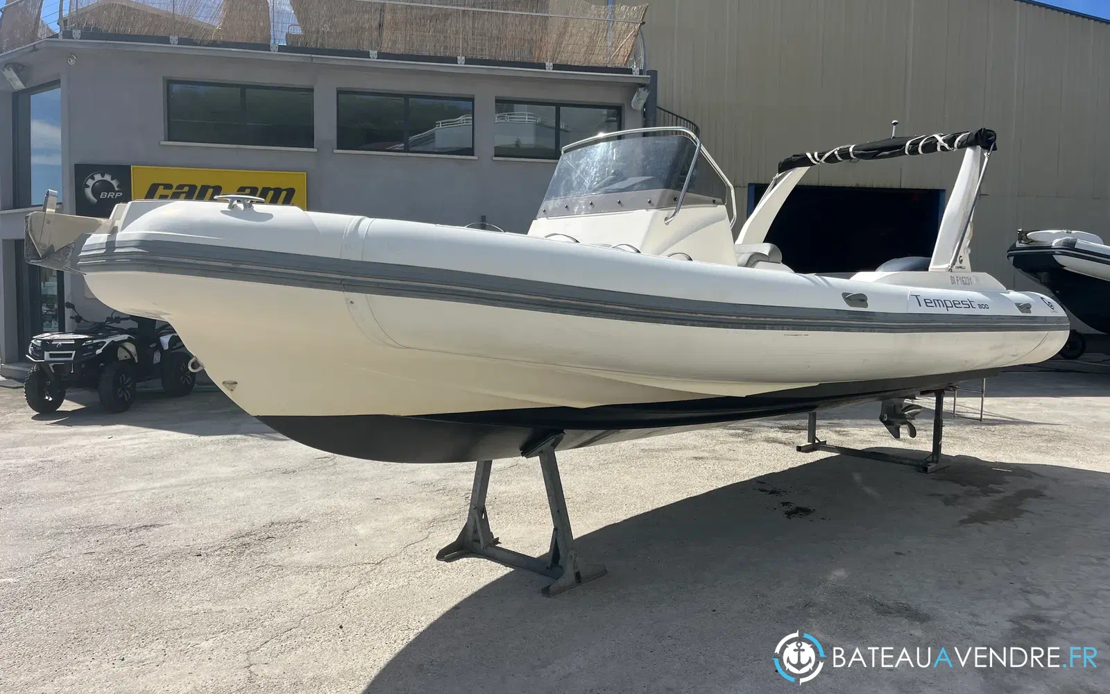 slider 11 Capelli Tempest 800