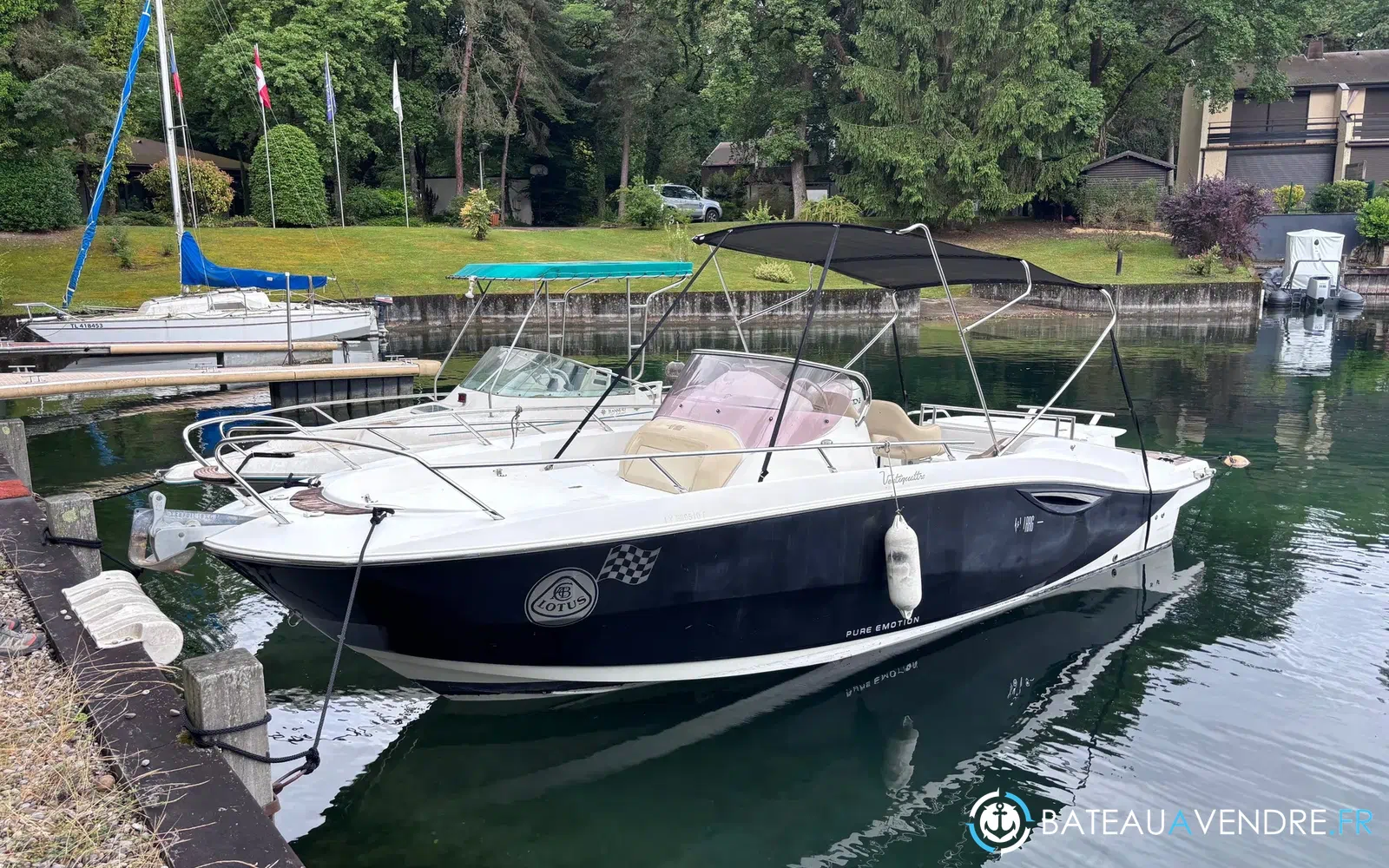 slider 1 Sessa Marine Key Largo 24