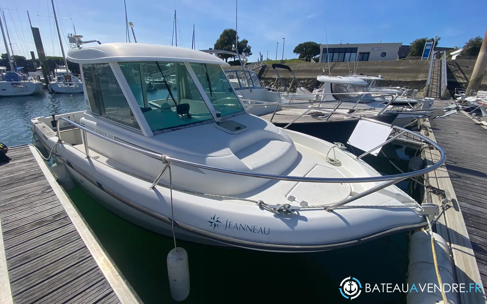 slider 0 Jeanneau Merry Fisher 635