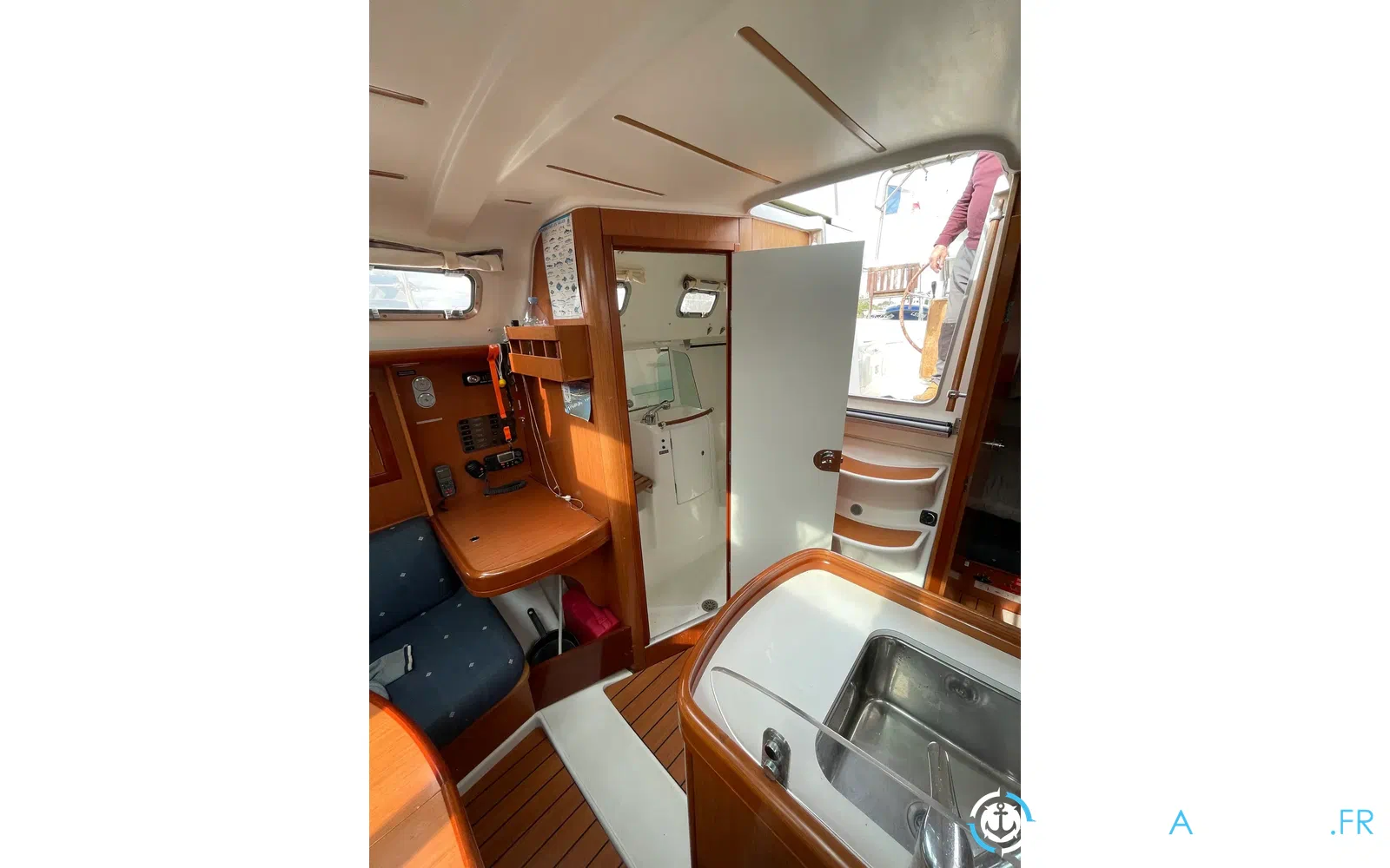 slider 3 Beneteau OCEANIS 323 Dl
